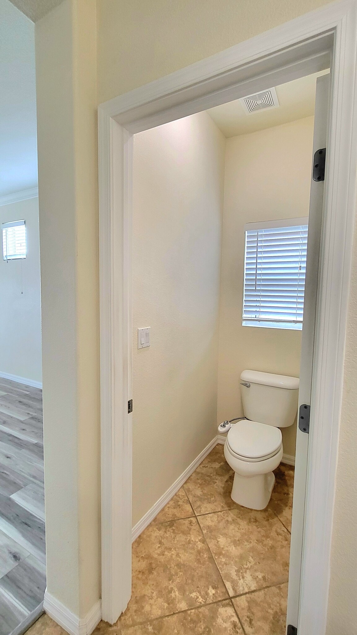 Building Photo - 5761 E Badlands Ln