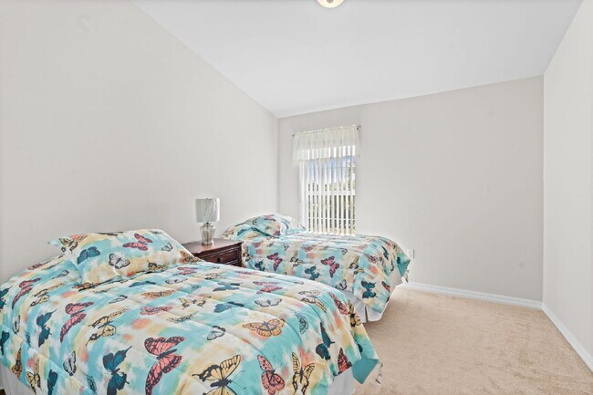 Building Photo - Verona Point Townhome for annual rent