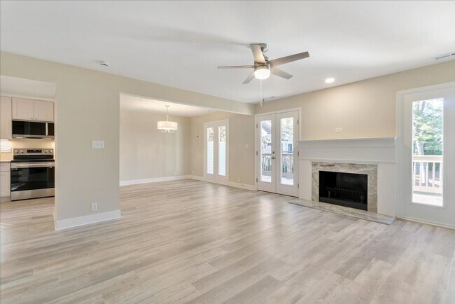 Building Photo - 15 Winster Fax Rd