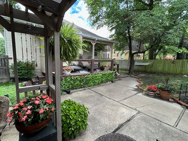 Building Photo - 940 S Cedar St