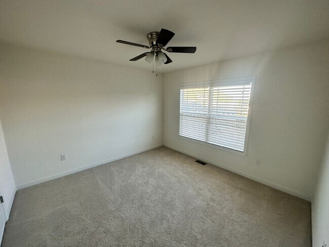 Building Photo - 11419 Hayloft Ln