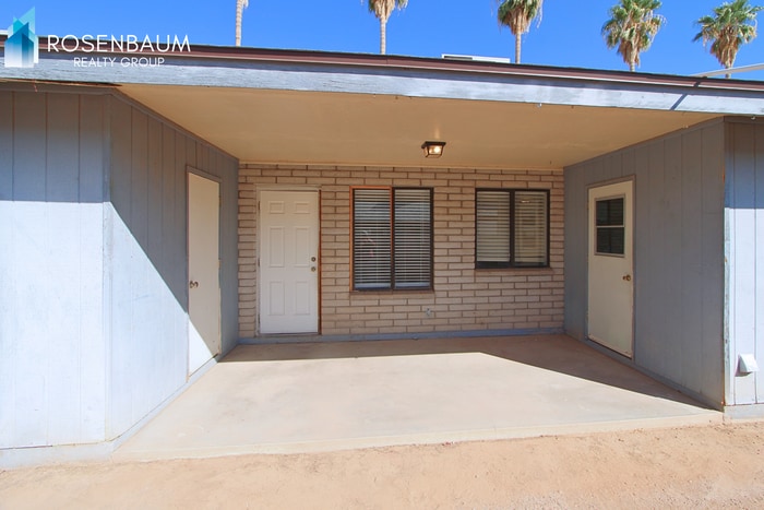 Building Photo - 4704 E Caballero St