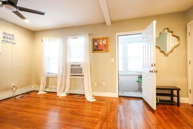 Building Photo - 43-45-45 Belnel Rd