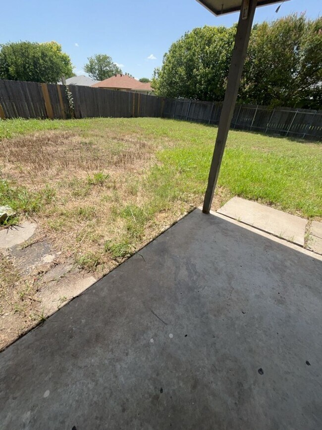 Building Photo - NEW IN MANAGEMENT - AVAILABLE NOW!