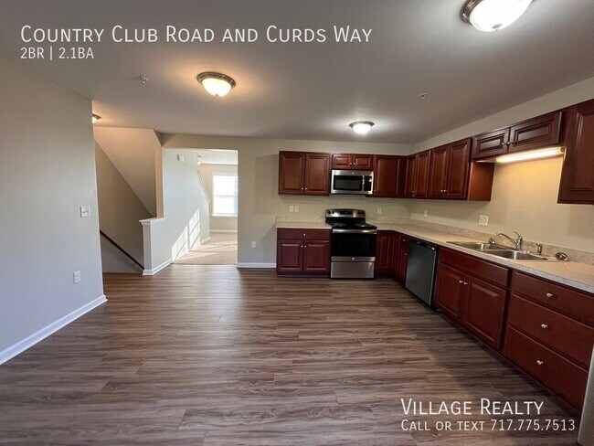 Building Photo - 719 Country Club Rd