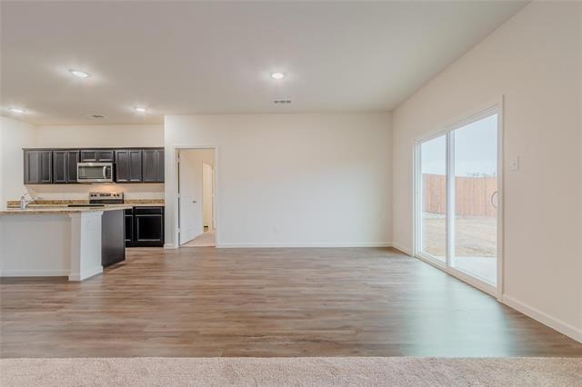 Building Photo - 730 Wilshire Dr