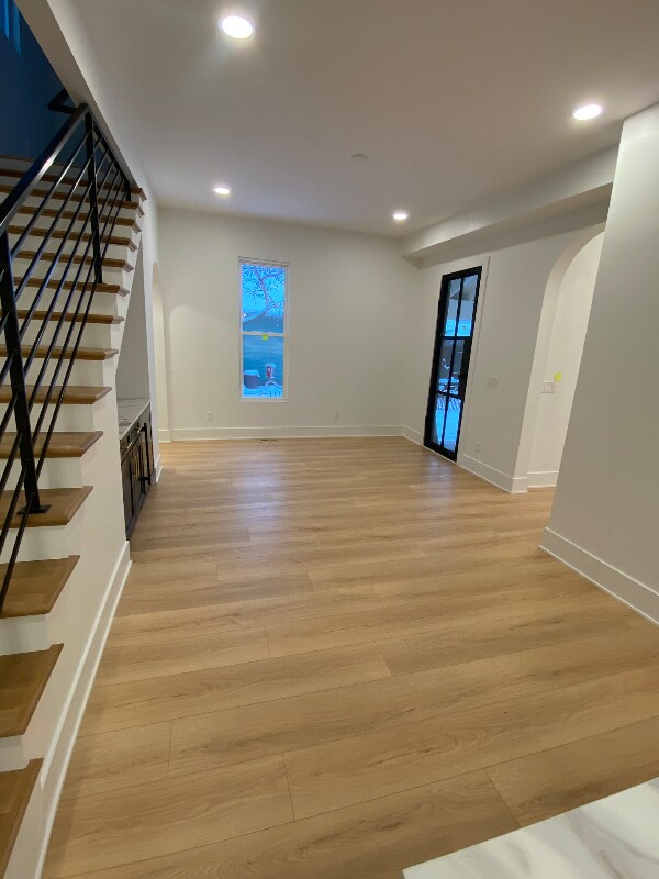 Building Photo - 421 S Union St