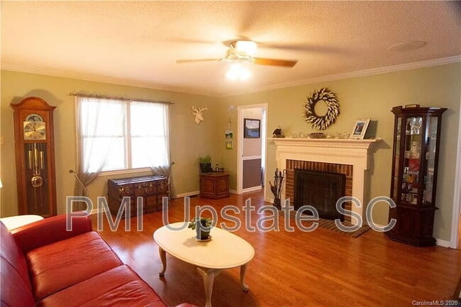 Building Photo - 4264 Walnut Ridge Rd