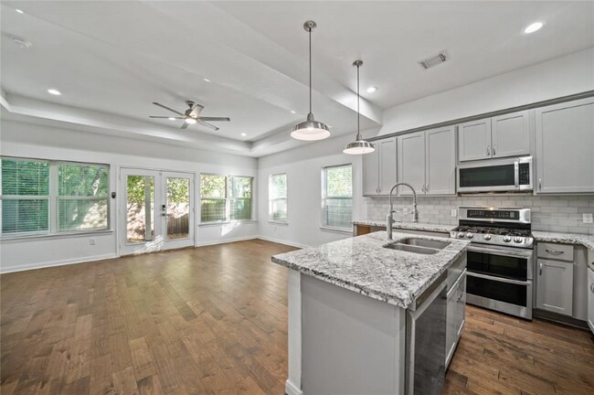 Building Photo - 7807 Tierwester St