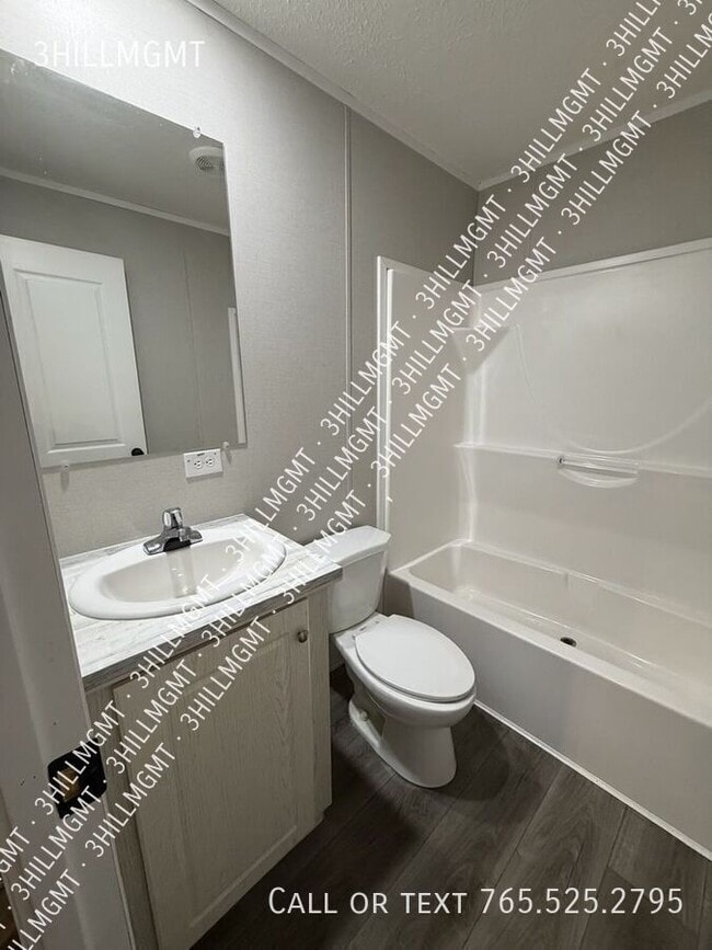 Building Photo - 5600 W Kilgore Ave