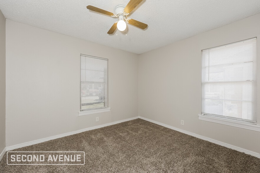 Building Photo - 3412 Beth Dr