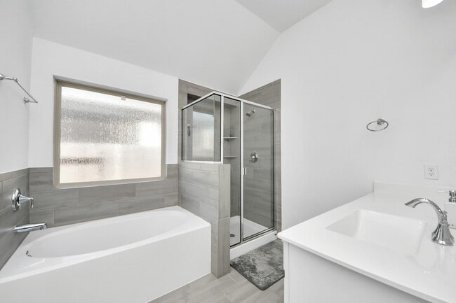 Building Photo - 1311 Stuart Run Dr