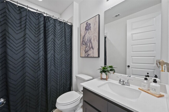 Building Photo - 23685 Silver Palm Trl