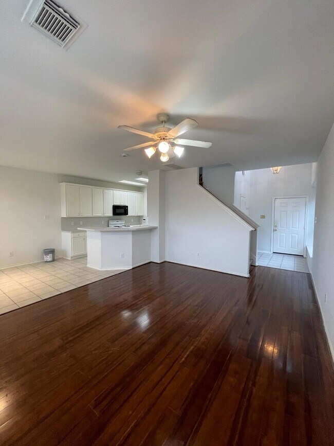 Building Photo - 2926 Loganberry Park Ln