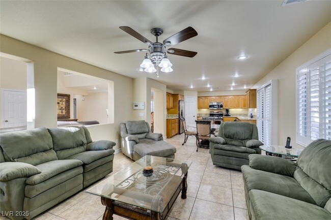 Building Photo - 5524 S Spearfish Lake Ct