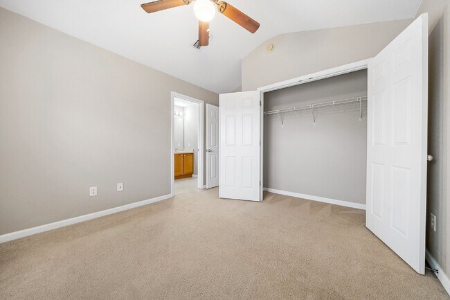 Building Photo - Corner Unit ~ Lake View ~ Maintenance Free...