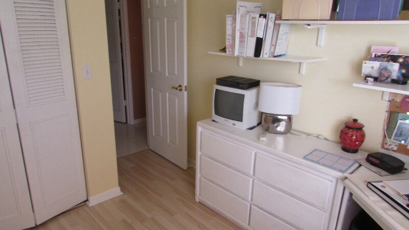 Building Photo - 2699 Pine Ridge Way E