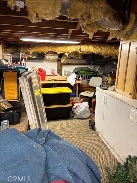 Building Photo - 743 Woodland Rd