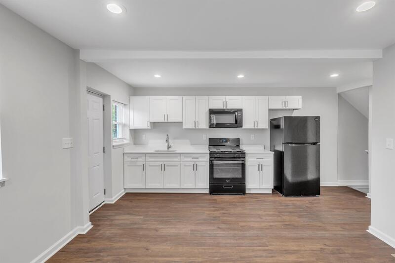 Building Photo - 1100 Mt Holly St