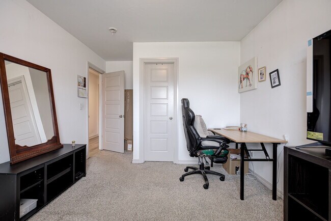Building Photo - 14701 Travertine Fls Ln