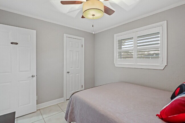 Building Photo - 6311 Bluestone Dr