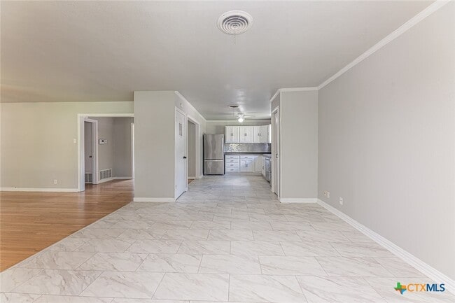 Building Photo - 1020 N 15th St