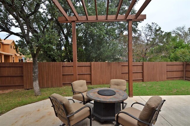 Building Photo - 12812 Black Hills Dr