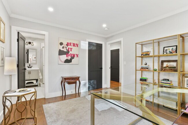 Building Photo - 58 Big Trail