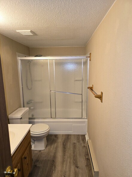 Building Photo - 328-330 Park Ave