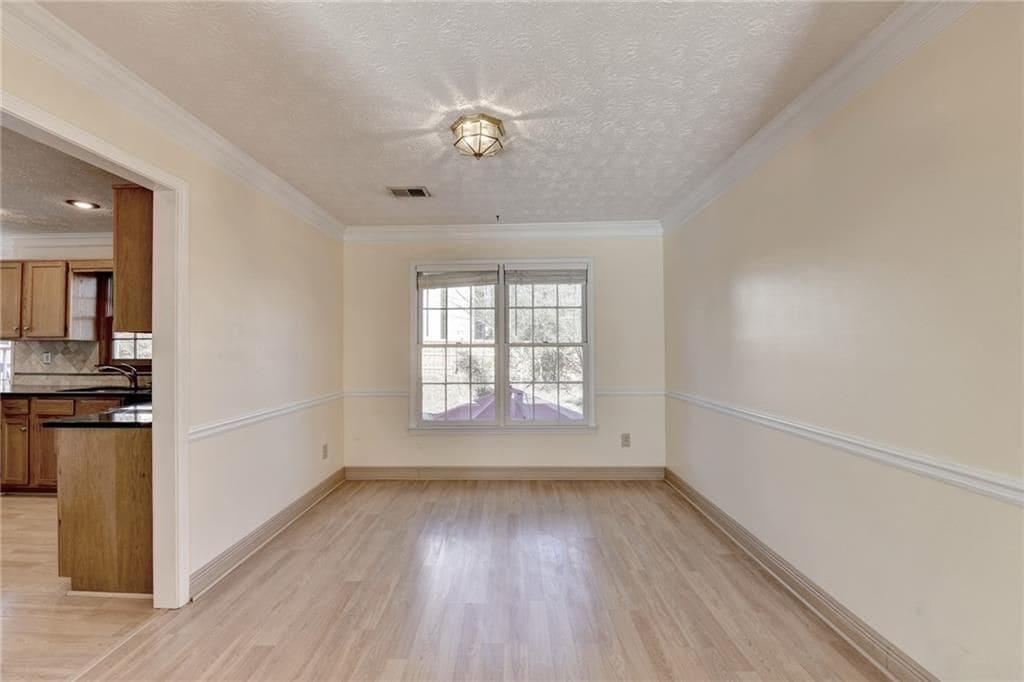 Building Photo - 3945 Genoa Ct