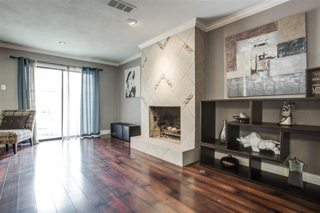 Building Photo - 2906 Sharpview Ln