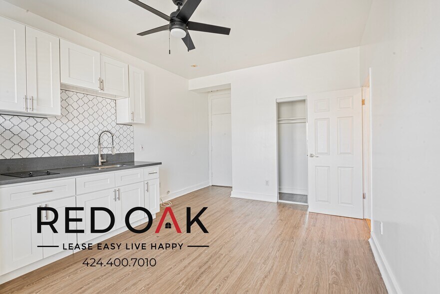 Building Photo - 744 Beacon Ave