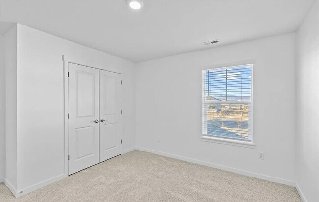 Building Photo - Berthoud Home