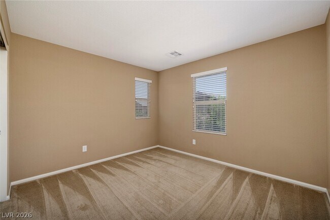 Building Photo - 10683 Country Knoll Way