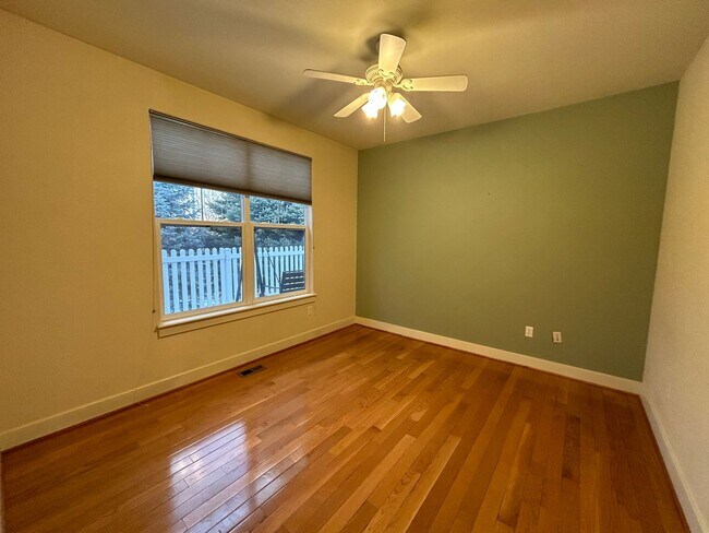 Building Photo - Premier 55+ Living in Fort Collins | 2BR Patio Home with Garage & Fireplace