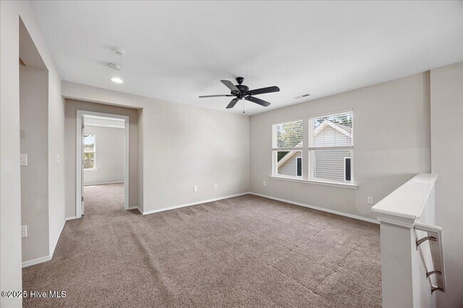 Building Photo - 5600 Yorkwood Dr