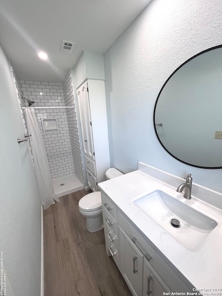 Building Photo - 1410 Colleen Dr