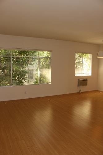 Building Photo - 11676 Chenault St