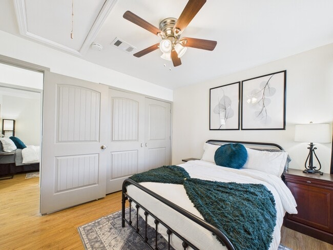 Building Photo - 7836 Bateman Ln