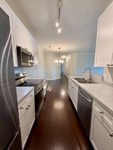 Building Photo - 1462 Wellbrooke Ln