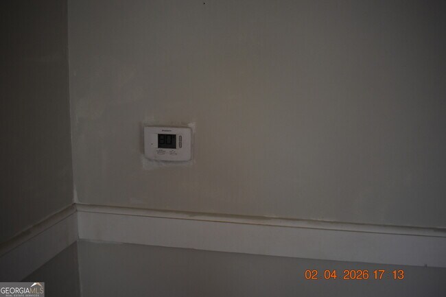 Building Photo - 1088 Radio Dr