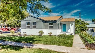 Building Photo - 1101 E 115th St