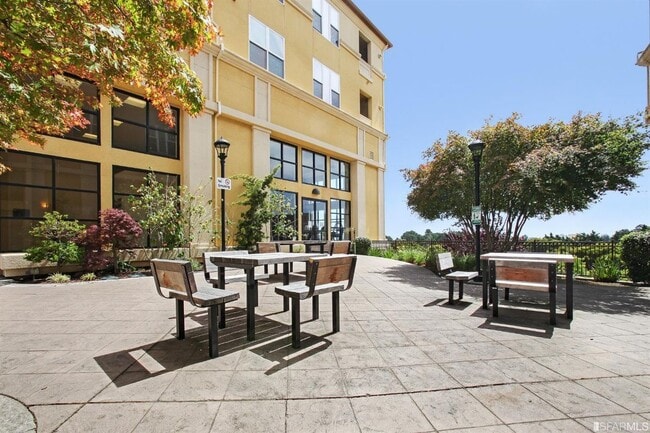 Building Photo - 2200 Gellert Blvd