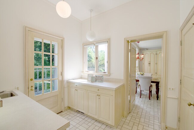 Building Photo - 31 Bridlewood Rd