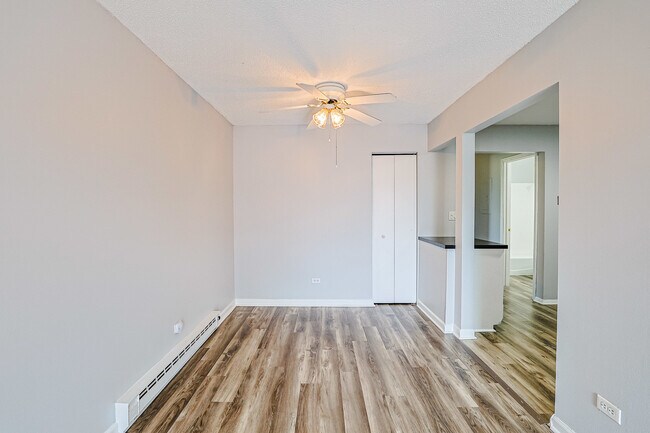 Building Photo - 210 Klein Creek Ct