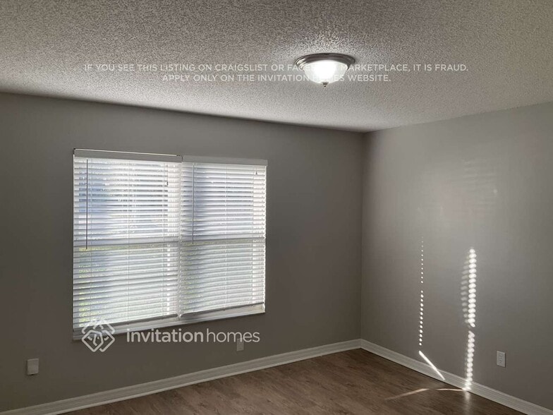 Building Photo - 7773 Bay Cedar Dr