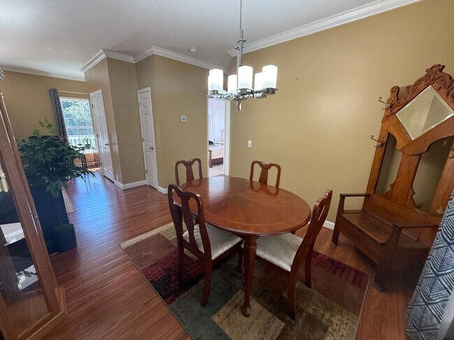 Building Photo - 3 Bedroom 2 Bath House in Lighthouse Point...