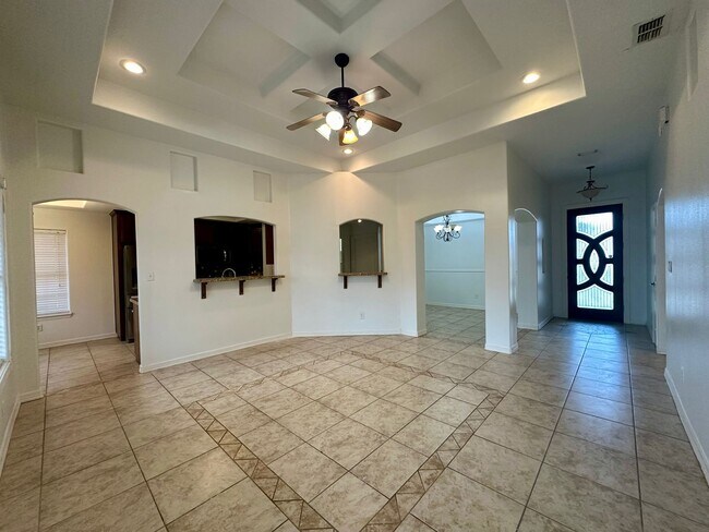 Building Photo - 1909 Ezekiel St