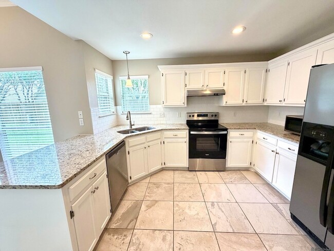 Building Photo - 4126 Stumberg Ln