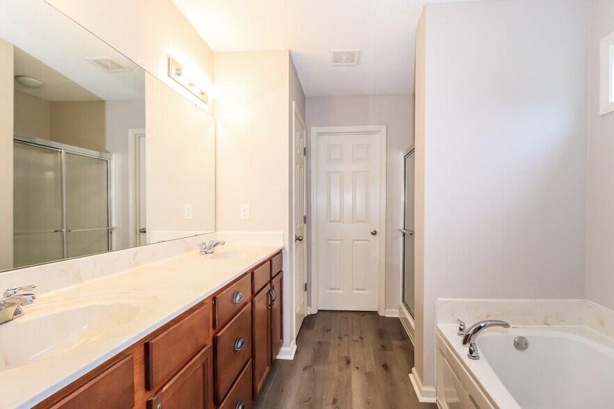 Building Photo - 8347 Wild Dune Ln